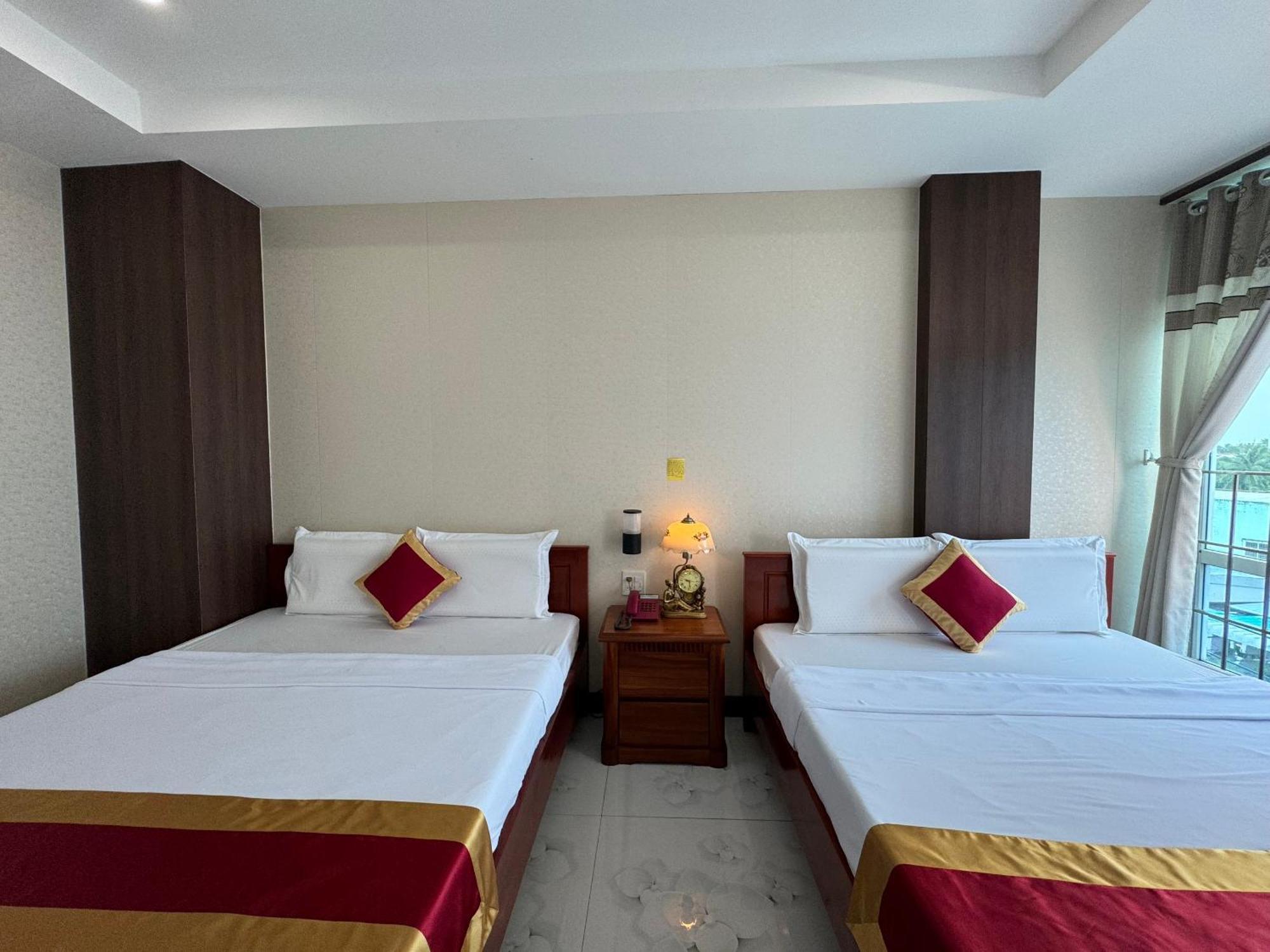 Thanh Dat Hotel Bac Lieu Exteriör bild