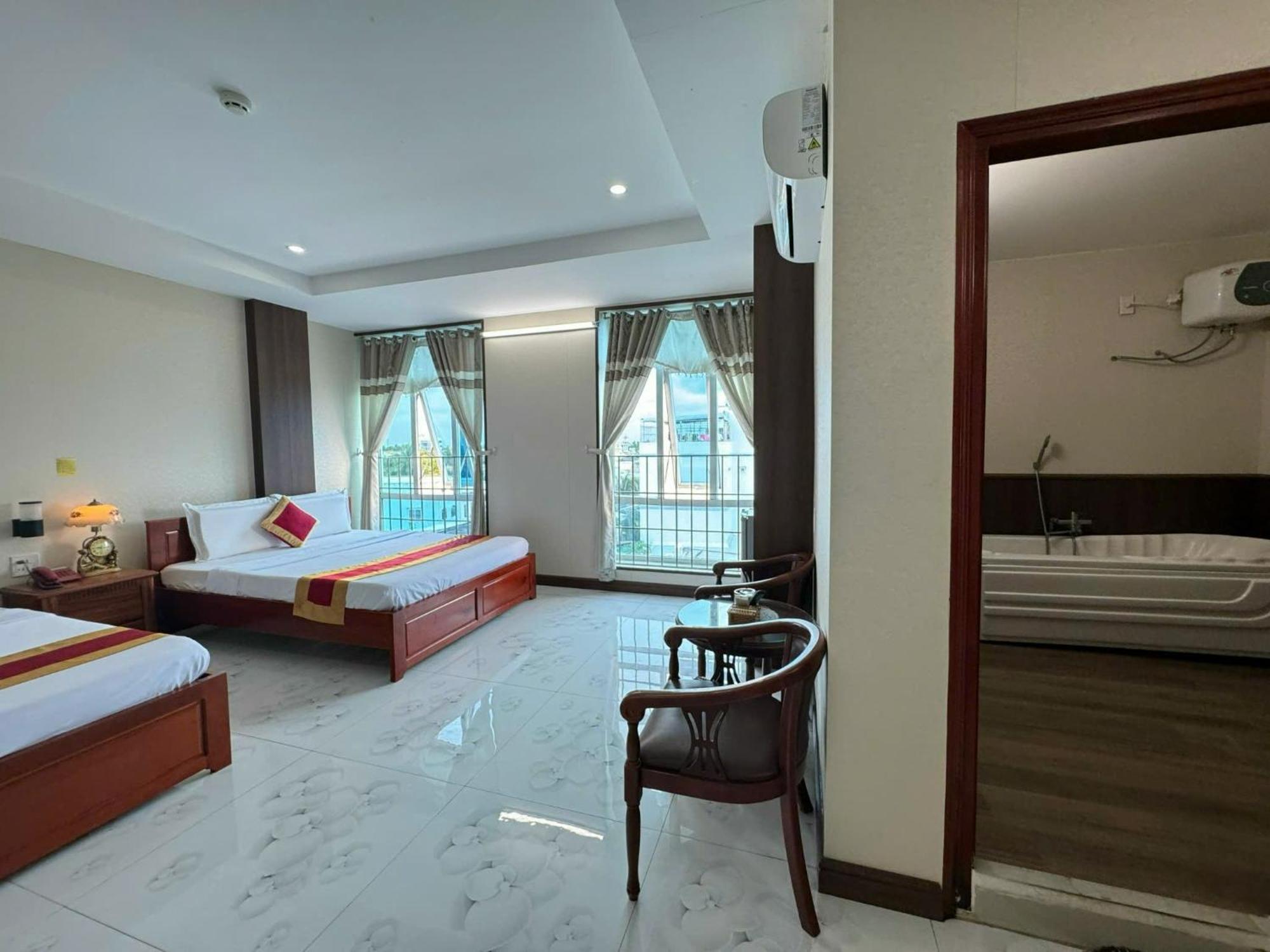 Thanh Dat Hotel Bac Lieu Exteriör bild